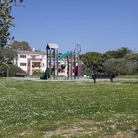 Vaugrenier Presidence By Interhome Apartman *